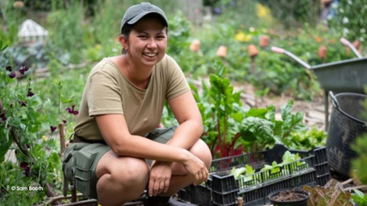 A Season on Geoff's Patch: running the Kitchen Garden at York Gate ...