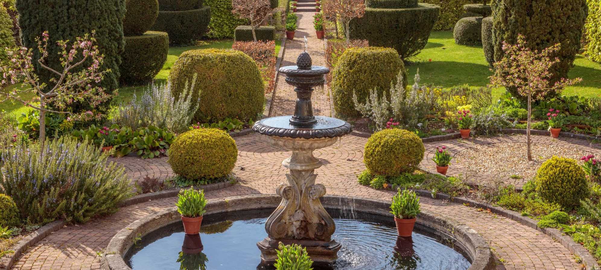 Fountain Court at The Laskett Garden